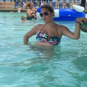 Meet your Posher, Candice